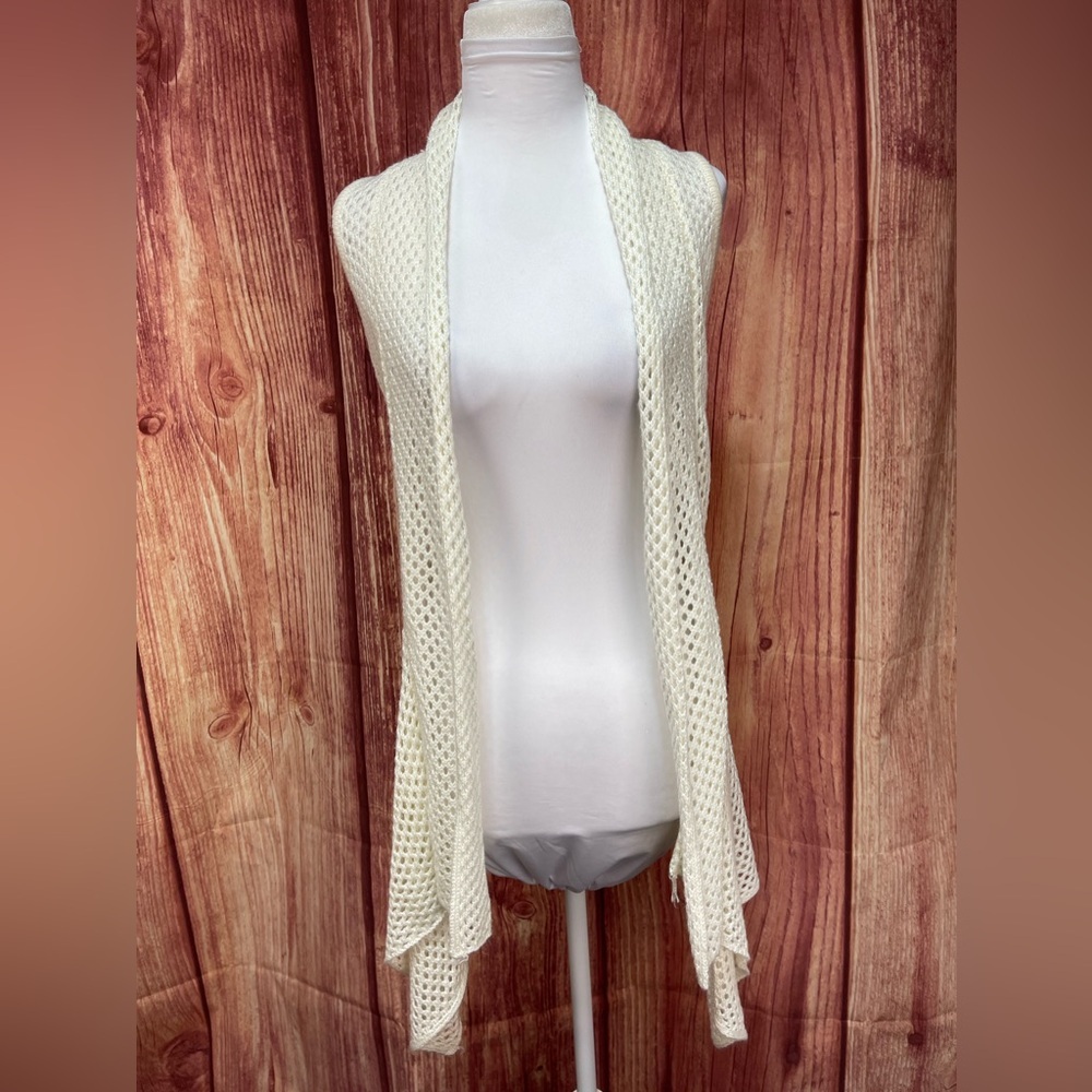 Deb off white crochet open front sleeveless cardigan sweater vest women’s size S - Picture 3 of 17